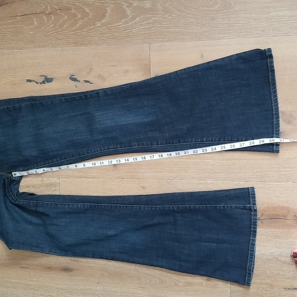 GAP Jeans Limited Edition Flared Leg - Picture 11 of 12